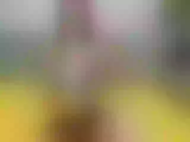 Live sex webcam photo for VirginAlice #258296596