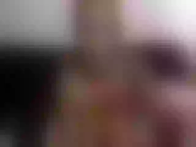 Live sex webcam photo for GiovanniD1 #258077774