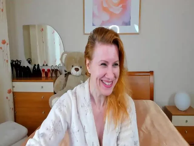 Live sex webcam photo for SofiaReginald #262563987