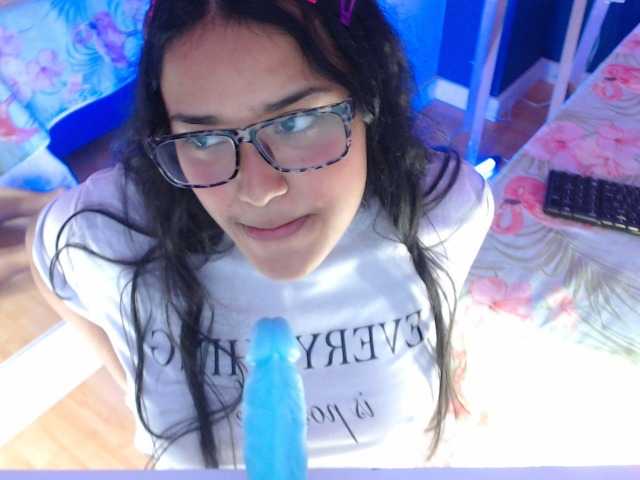 Live sex webcam photo for AinoaPalma #287998223