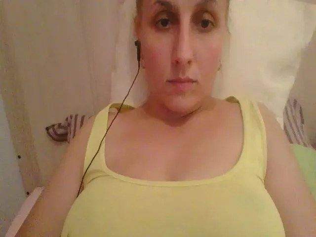 Live sex webcam photo for squirtvicky #256010116