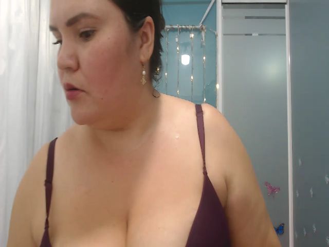 Live sex webcam photo for Anahi_moore #261772232