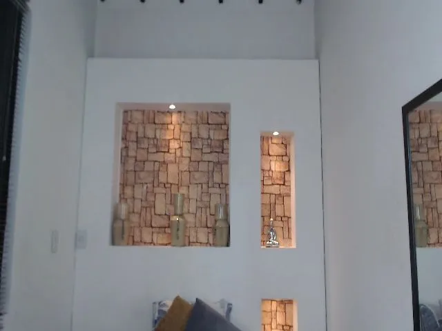 Live sex webcam photo for nicollewalton #260937060