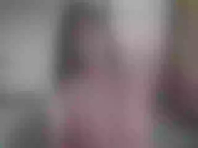 Live sex webcam photo for BeaWolfie #252363622