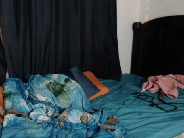 Live sex webcam photo for KattleyaGrey #246517029