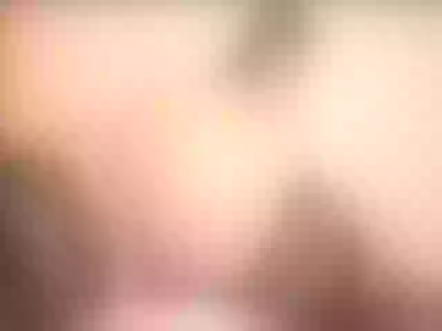 Live sex webcam photo for MISSQUIRTT #255739211