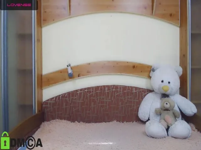 Live sex webcam photo for VitaCraft_ #254750649