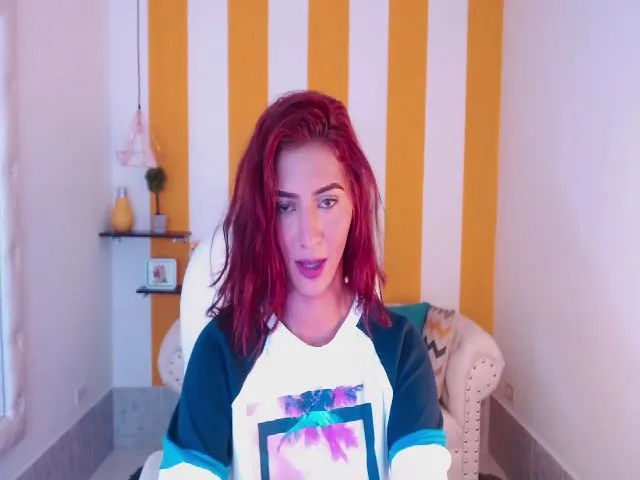 Live sex webcam photo for Julietacollin #255548565
