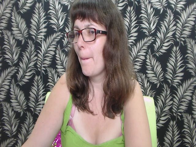 Live sex webcam photo for AliceInks #259458378