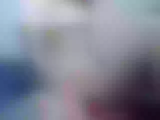 Live sex webcam photo for gizzell2 #242672227