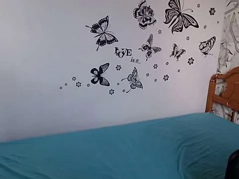 Live sex webcam photo for hottgirls_live #244329560