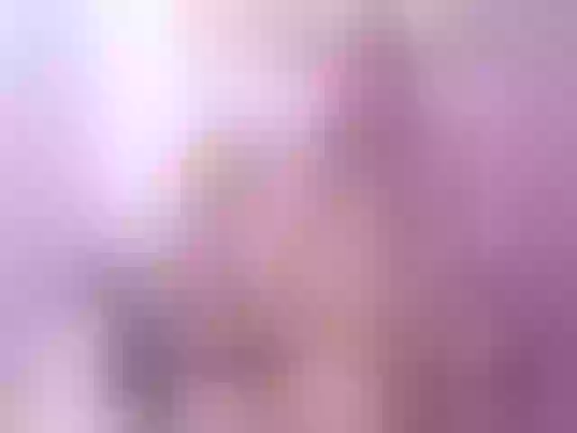 Live sex webcam photo for Sophie_pink18 #255366476