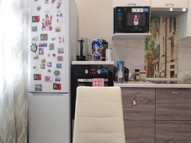 Live sex webcam photo for WonderXGirlXX #261952106