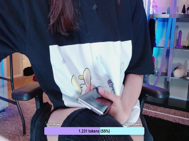 Live sex webcam photo for moonlitfox #254931262