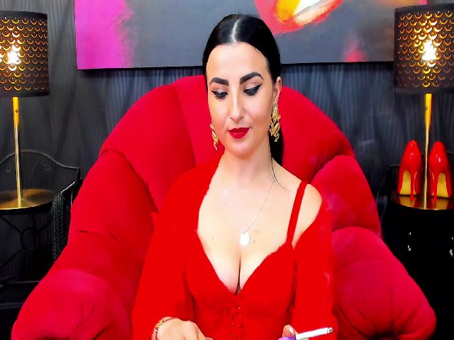 Live sex webcam photo for VivianArwen #256011438