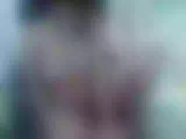 Live sex webcam photo for CrazzyJenna #252049235
