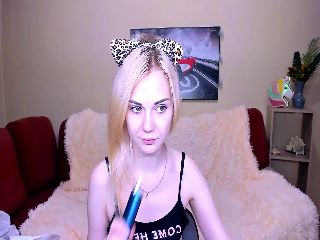 Live sex webcam photo for SashaShow #251678039