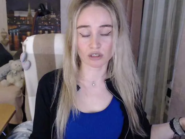 Live sex webcam photo for xyliganka777 #241095015