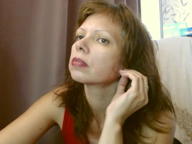 Live sex webcam photo for PrettyHairyxx #254054474