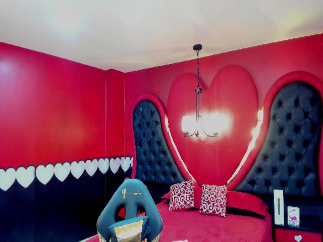 Live sex webcam photo for EvaMistreess #253058528