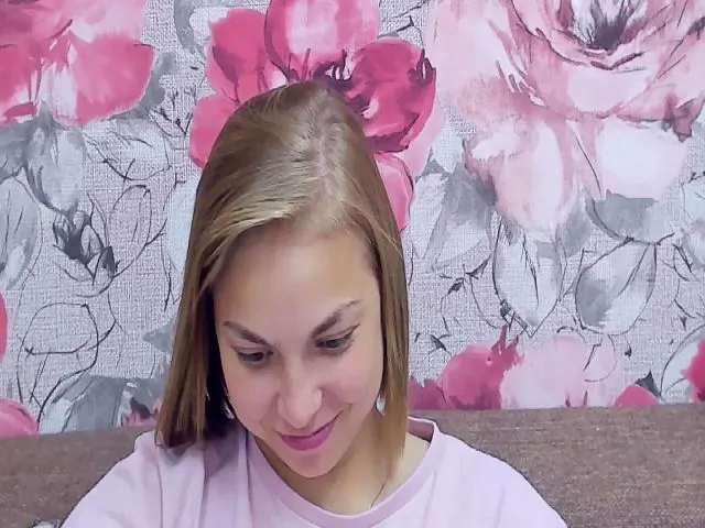 Live sex webcam photo for TataArdent #258453929