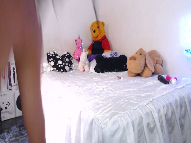 Live sex webcam photo for OnixxLee #263931542