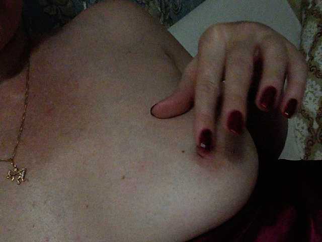 Live sex webcam photo for Marina233 #247033469