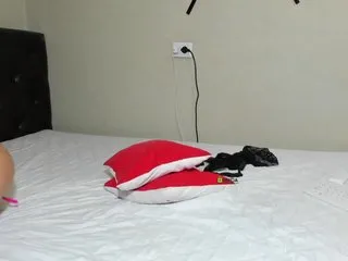 Live sex webcam photo for Fejlove #240639136
