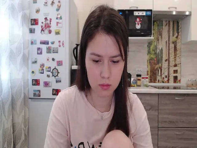 Live sex webcam photo for WonderXGirlXX #257463048