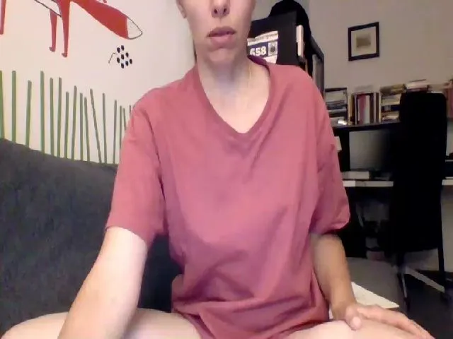 Live sex webcam photo for FoxMoony #257762514