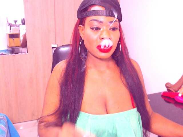 Live sex webcam photo for LizaDouson #254041303