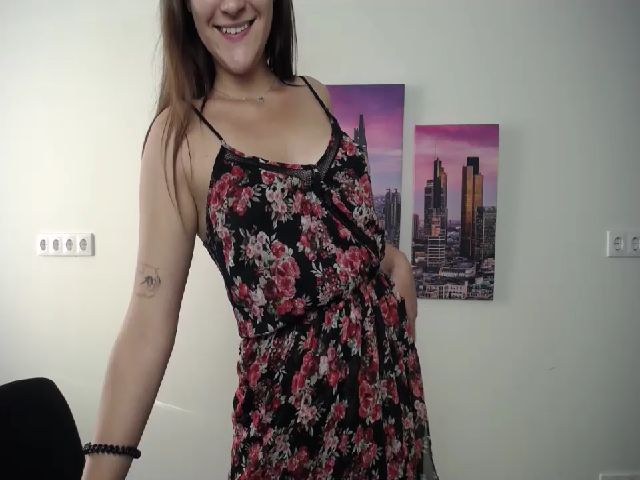 Live sex webcam photo for MellidaDeus #254538256