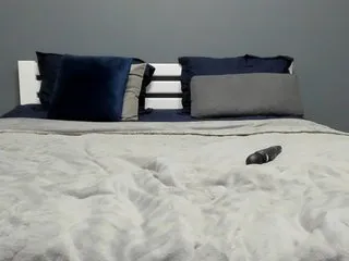 Live sex webcam photo for hotvik #240547582