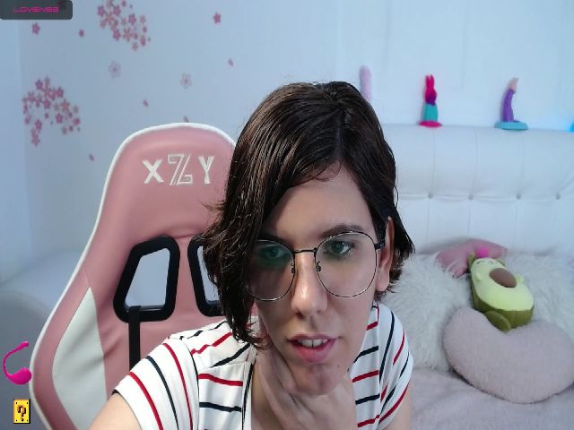 Live sex webcam photo for Eligos69 #264854092