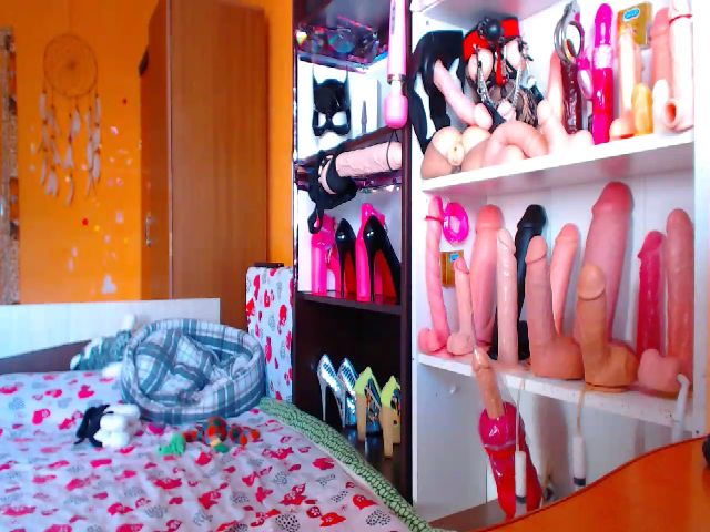 Live sex webcam photo for Cuminmenowbby #255353356