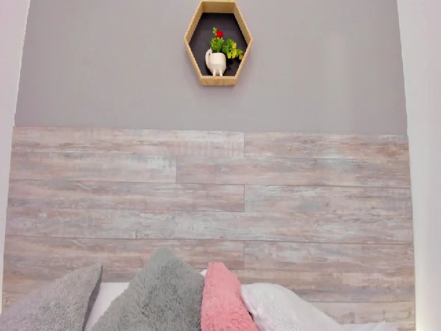 Live sex webcam photo for Skypiink #257506288