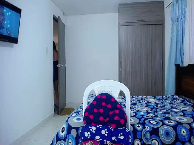 Live sex webcam photo for Jessycutie #252912100