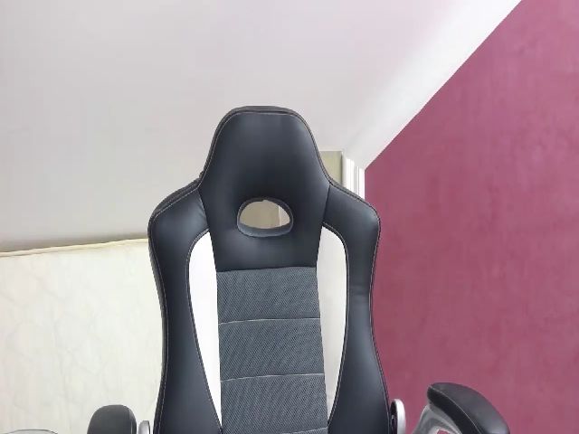 Live sex webcam photo for SoffyyHot #265114334