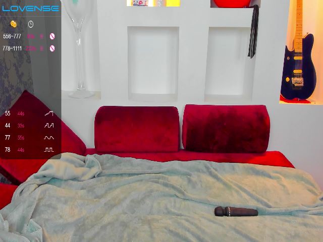 Live sex webcam photo for Linda_main #257679460