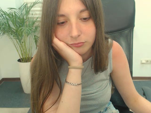 Live sex webcam photo for Bonnie_Kinzz #255901023
