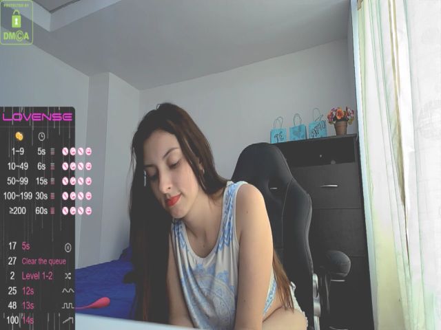 Live sex webcam photo for Lunadoll1 #260062151