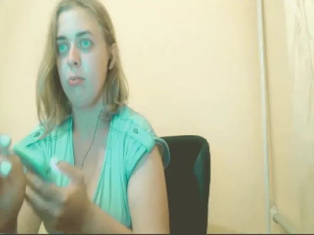 Live sex webcam photo for GoddessNika #253115393