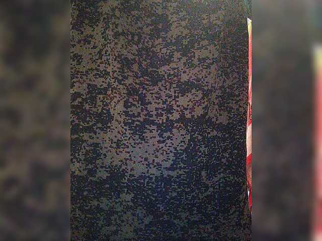 Live sex webcam photo for Alenushka888 #246389974