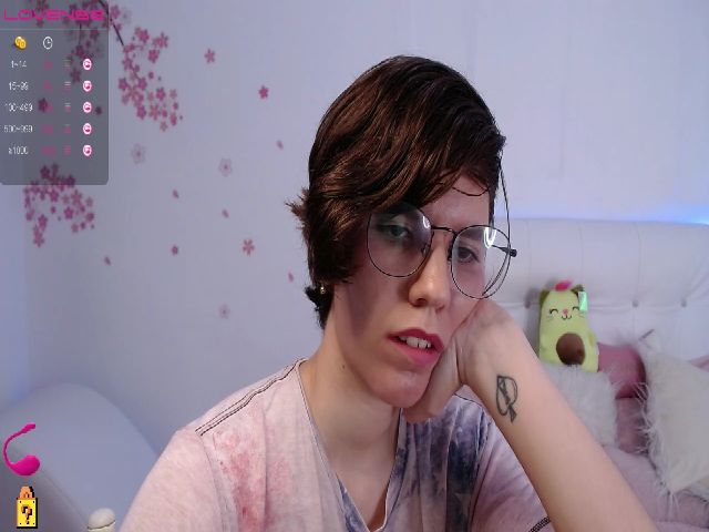 Live sex webcam photo for Eligos69 #260580797