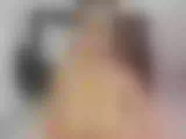 Live sex webcam photo for saracruz1 #252987809