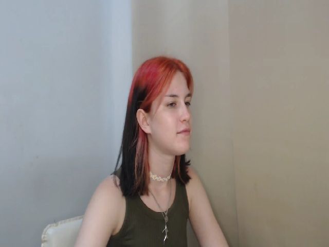 Live sex webcam photo for KateKoss #254472091