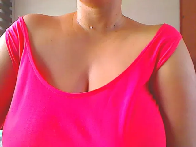 Live sex webcam photo for GIOVANA_SEX #259342760