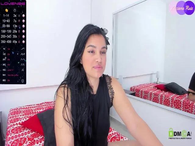 Live sex webcam photo for Luciana_ruiz_ #261351419