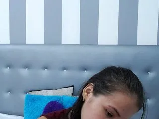 Live sex webcam photo for AliciaKennet #240572847
