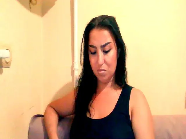Live sex webcam photo for TiptoPanther #255484006